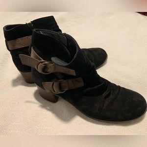 RARE handmade Paul Green Black suede boots with brown accents